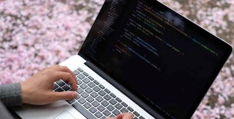 Fintech Software Development: Tips for Outsourcing