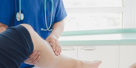 7 Signs You Should See a Vein Doctor